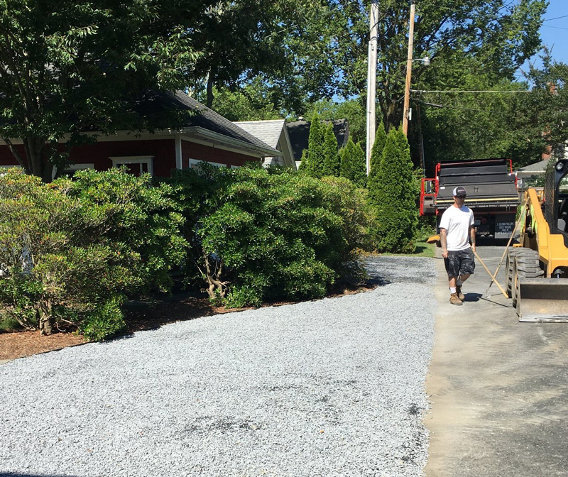 Tar & chip paving on the Eastern Shore of Maryland and Delaware